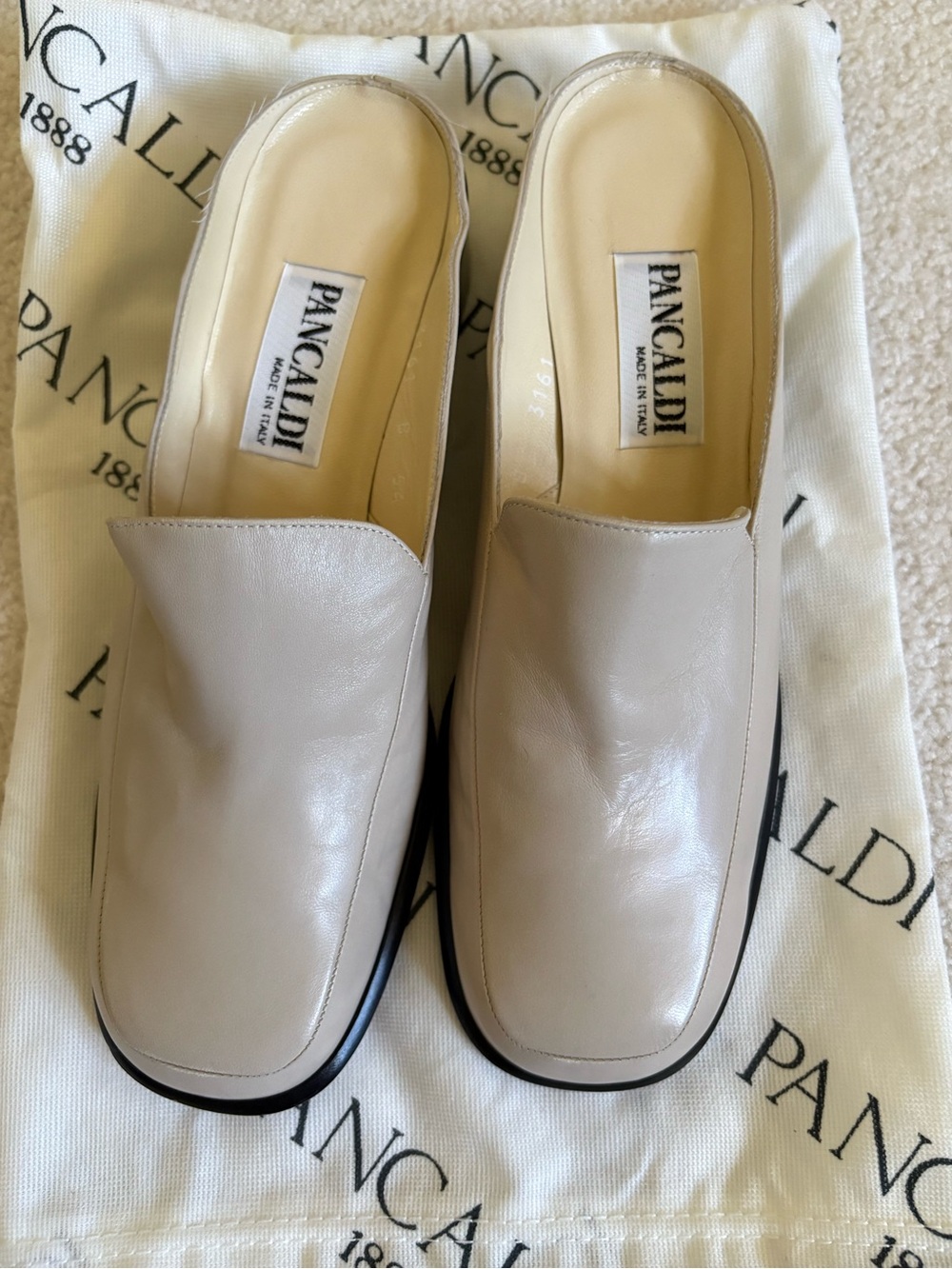 RARE FIND NOS VINTAGE PANCALDI Leather Loafer Mules  Beige Made In Italy SZ 7.5B